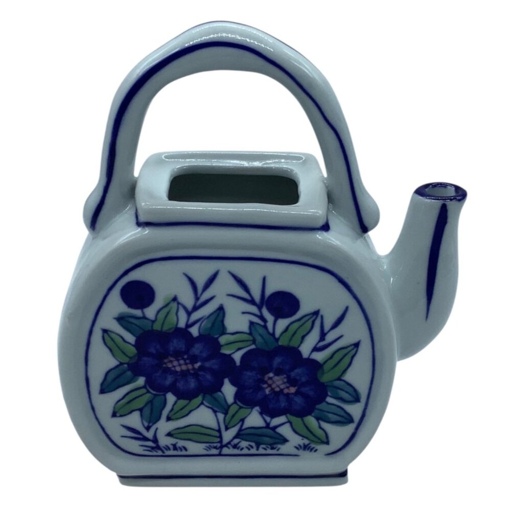 Vintage Chinese Porcelain Cobalt Floral Blue‎ White Teapot